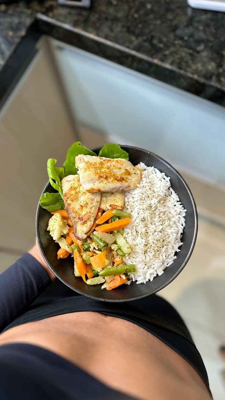 Preparación de comida saludable con alimentos ricos en hierro para subir la ferritina